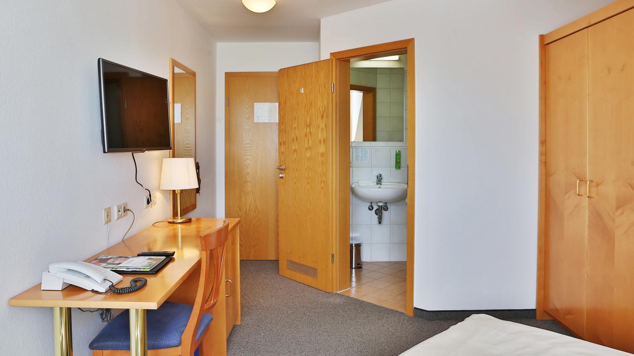 Hotel Alznauer Hof Gomaringen Luaran gambar